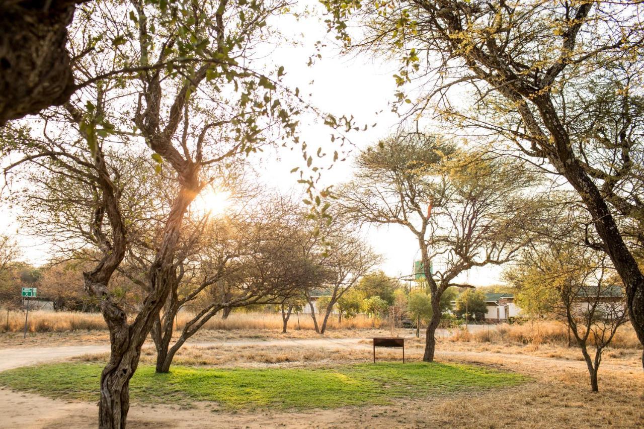 Woodlands Stop Over And Lodge Francistown Exterior photo